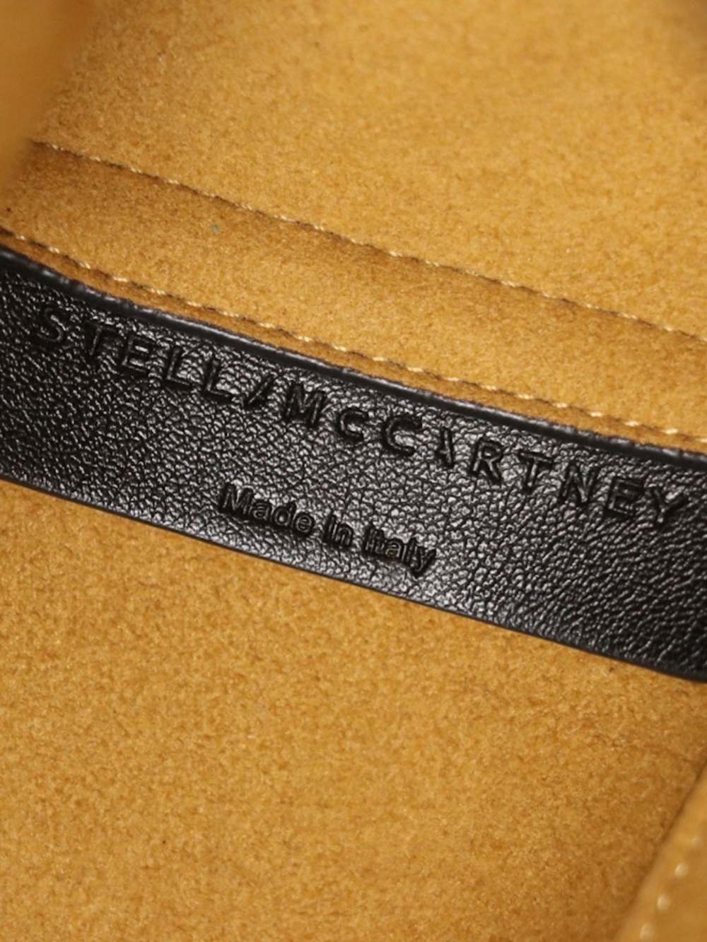 Stella McCartney Black Perforated Vegan Leather Two-Way Tote Bag with Pouch - Picture 5 of 11